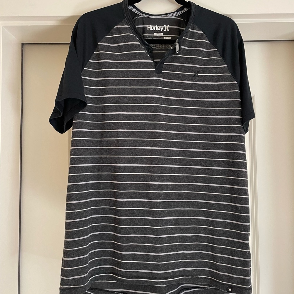 Hurley Tee
